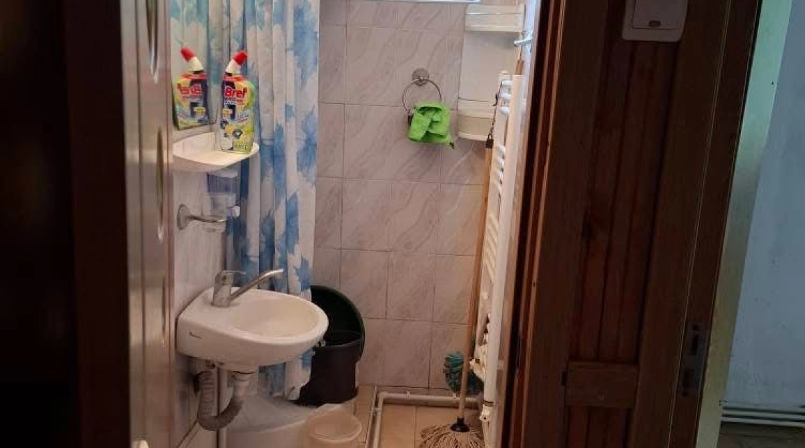 Oferta 2 camere, semidecomandat, 37 mp, de vanzare apartament in zona Darmanesti imagine 4