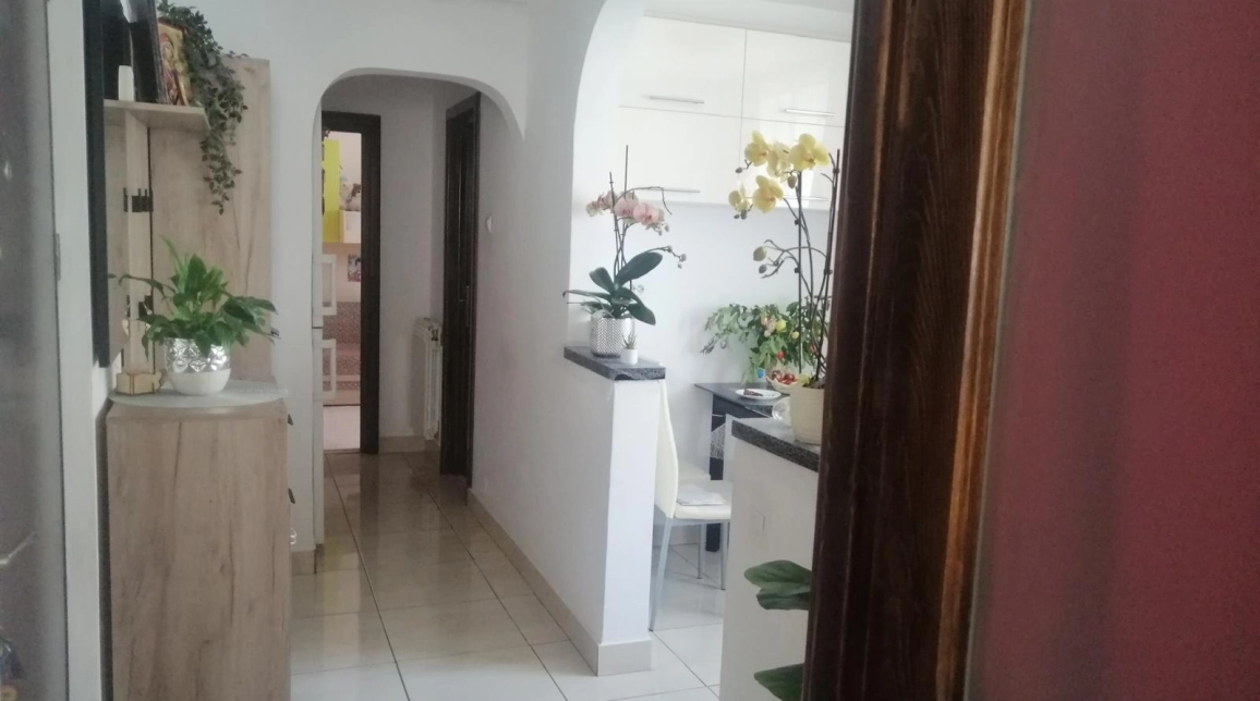 Oferta Apartament, 2 camere decomandat, 56 mp, Maratei, de vanzare,  Gradinita Floare de Colt / Scoala nr. 2 imagine 7