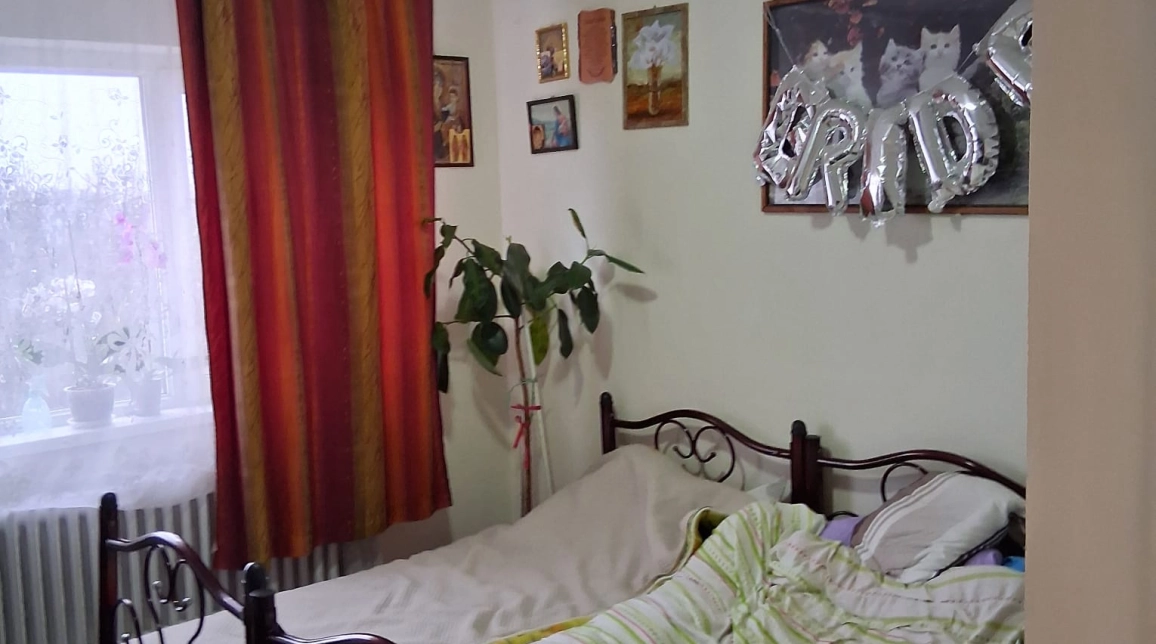 Oferta Podu Ros apartament 50 mp, 2 camere, semidecomandat, de vanzare,  Liceul Emil Racovita imagine 2