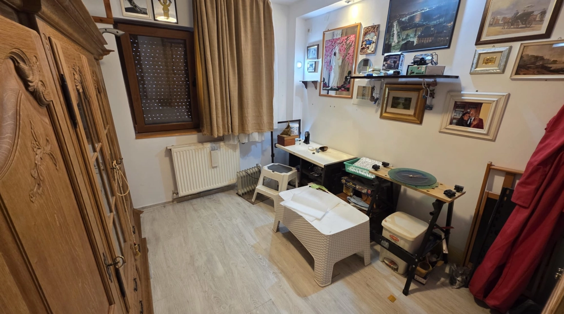 Oferta De vanzare apartament, 4 camere, decomandat, 90 mp, Dacia,  Zimbru imagine 4