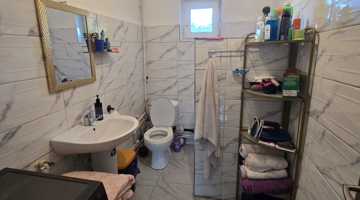 Oferta De vanzare apartament, 3 camere, decomandat, 52 mp, Miroslava,  Family Market imagine 8