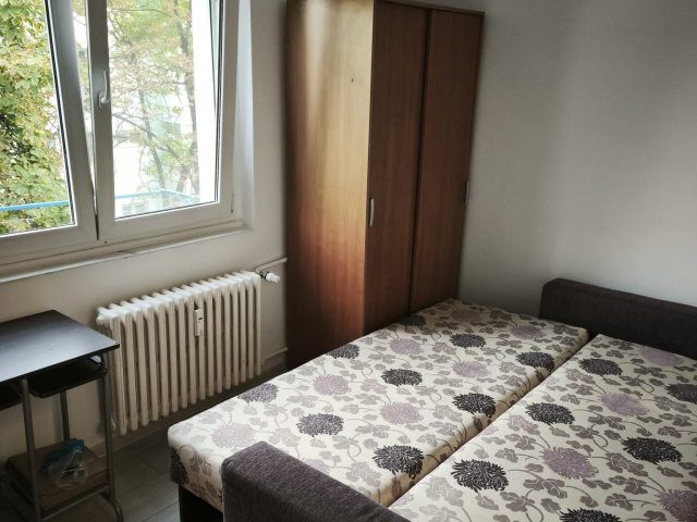 De vanzare apartament, 2 camere,  nedecomandat,  30 mp, Podu Ros,  (Salubris) 162587