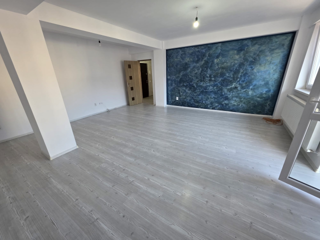Apartament de vanzare, 3 camere,  open-space,  83 mp, Valea Lupului,  (Mall Moldova) 162655