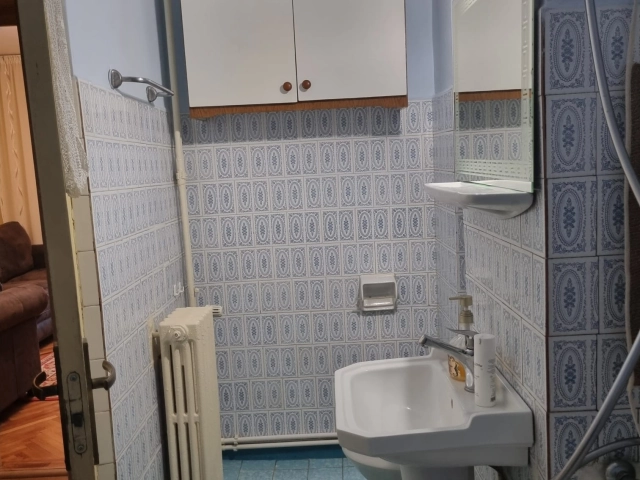 Apartament 3 camere - Centru