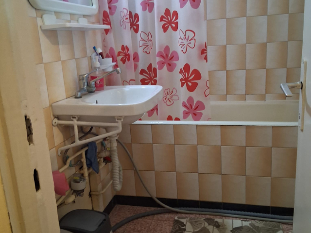 1 camera,  garsoniera,  30 mp, de vanzare apartament in zona Podu Ros,  (Splai Bahlui  Spalatoria K9) 163343