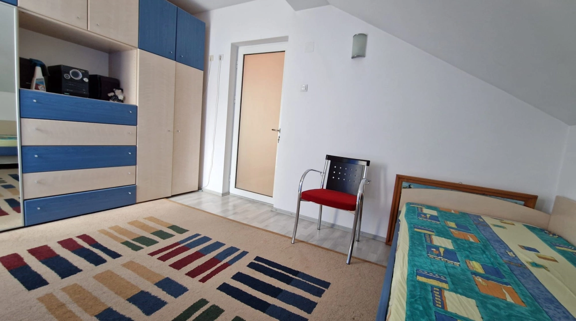 Oferta 4 camere, 180 mp, de vanzare casa in zona Bucium,   imagine 6