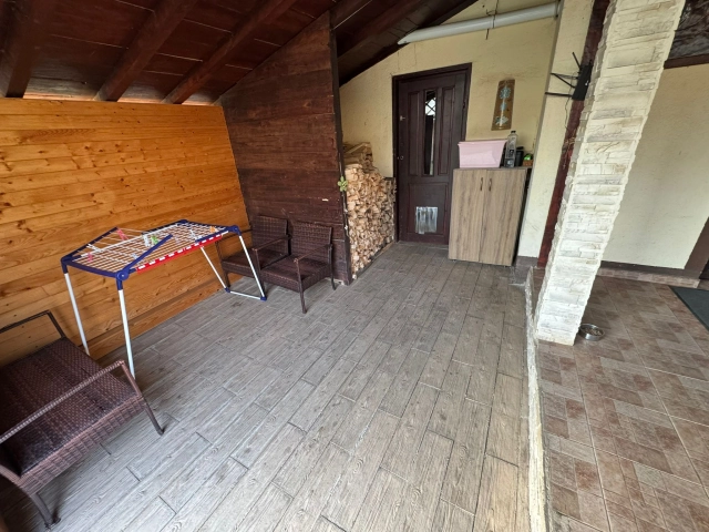 Apartament 5 camere - Lunca Cetatuii