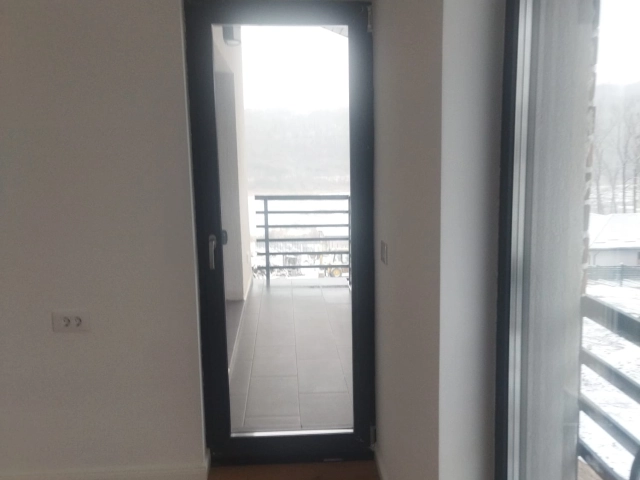 Apartament 4 camere - Valea Adanca