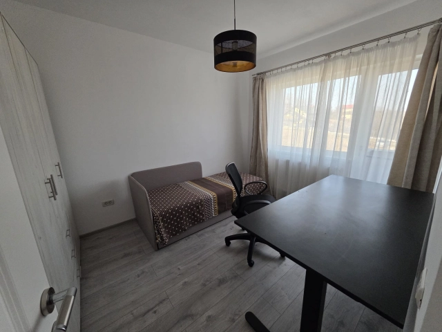 Apartament 4 camere - Visani