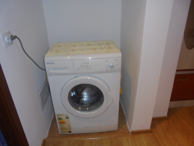 Apartament 2 camere - Podul de Fier