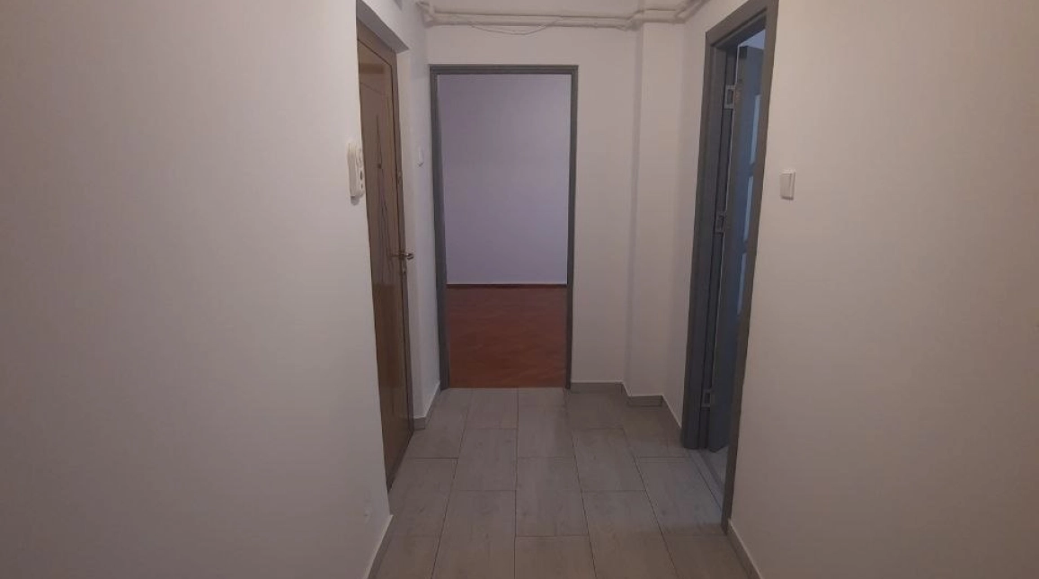 Oferta Apartament, 1 camera decomandat, 36 mp, Central, de inchiriat,  Costache Negri / Vip / Dioda imagine 3