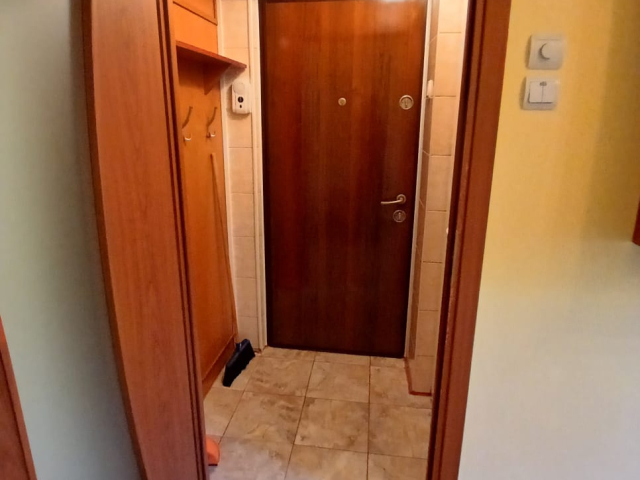 De vanzare apartament, 1 camera,  nedecomandat,  27 mp, Podu Ros,  (Sensul Giratoriu) 158697