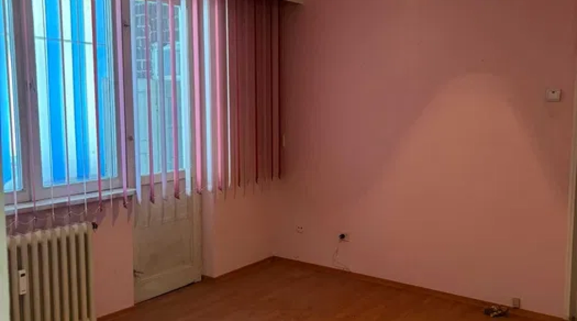 Oferta Apartament, 3 camere decomandat, 60 mp, Darmanesti, de vanzare imagine 1