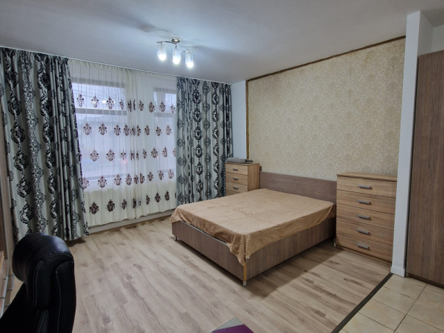 Apartament de vanzare, 1 camera,  garsoniera,  33 mp, Baza 3,  (Granit) 162170