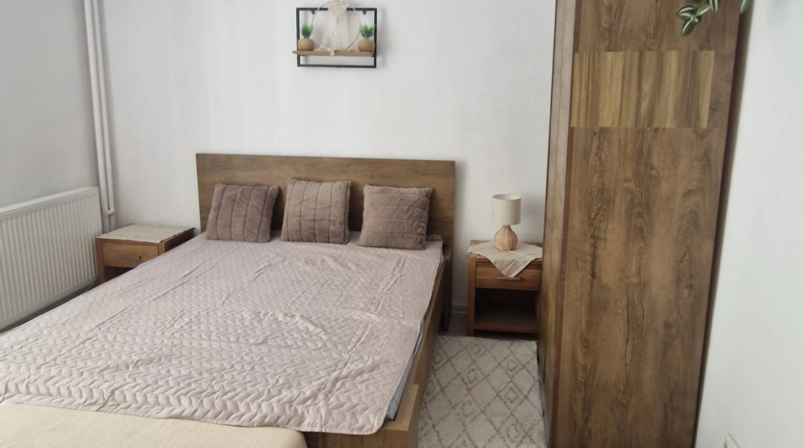 Oferta Apartament, 2 camere decomandat, 55 mp, Precista, de vanzare,  Scoala nr 4 / Piata Bistrita imagine 3