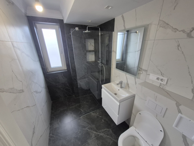 2 camere,  ,  50 mp, de vanzare apartament nou in zona Galata,  (Notariat Iulia Paduraru) 158488