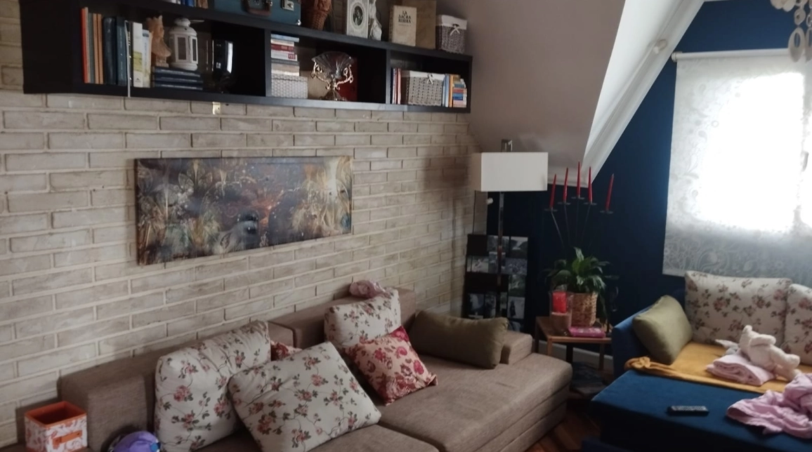 Oferta De vanzare casa, 8 camere, 260 mp, Roznov,   imagine 10