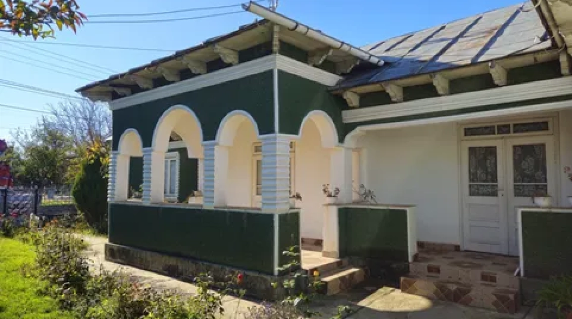 Oferta De vanzare casa, 5 camere, 97 mp, Zanesti,   imagine 1