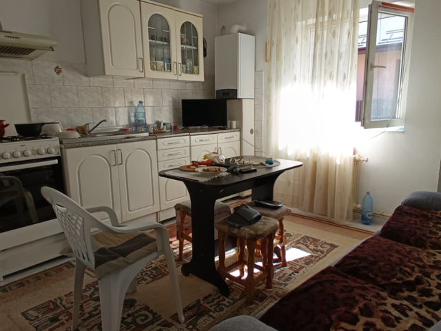 3 camere,  130mp, de vanzare casa in zona Tomesti,  ( dupa Peny) 162553