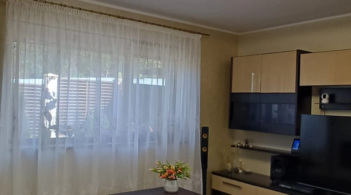 Oferta 4 camere, 119 mp, de vanzare casa in zona Miroslava,  dupa Transanaped imagine 1