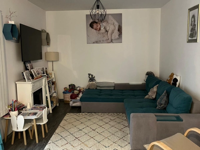 Apartament 4 camere - Valea Adanca