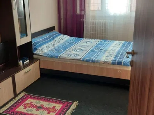 De inchiriat apartament, 2 camere,  decomandat,  53 mp, Podu Ros,  (Scoala Gimnaziala Otilia Cazimir) 162067