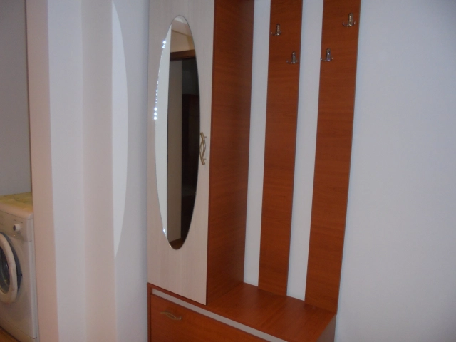Apartament 2 camere - Podul de Fier