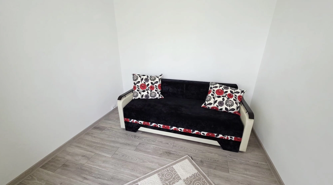 Oferta Alexandru cel Bun apartament 42 mp, 2 camere, nedecomandat, de inchiriat,  Piata Voievozilor imagine 4