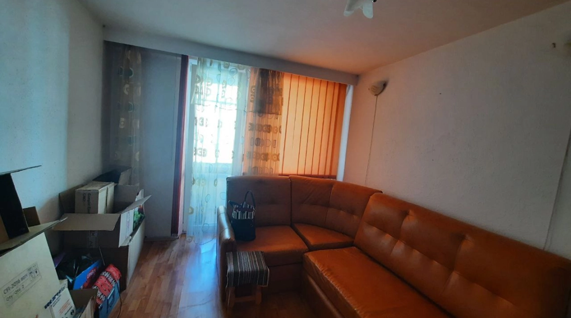 Oferta Maratei apartament 42 mp, 2 camere, semidecomandat, de vanzare,  Dolinex / Lidl imagine 1