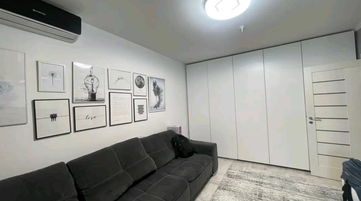 Oferta De vanzare apartament, 2 camere, decomandat, 55 mp, Alexandru cel Bun,  Piata Voievozilor imagine 2