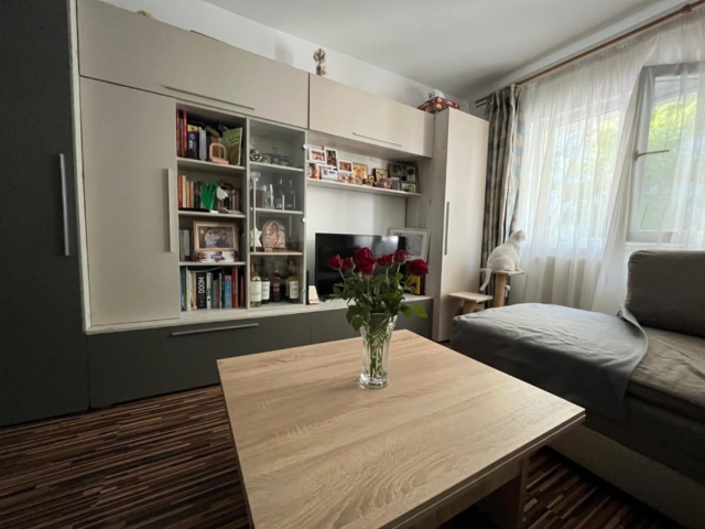Apartament, 3 camere  decomandat,  65 mp, Dacia, de vanzare,  (Scoala George Cosbuc) 162406