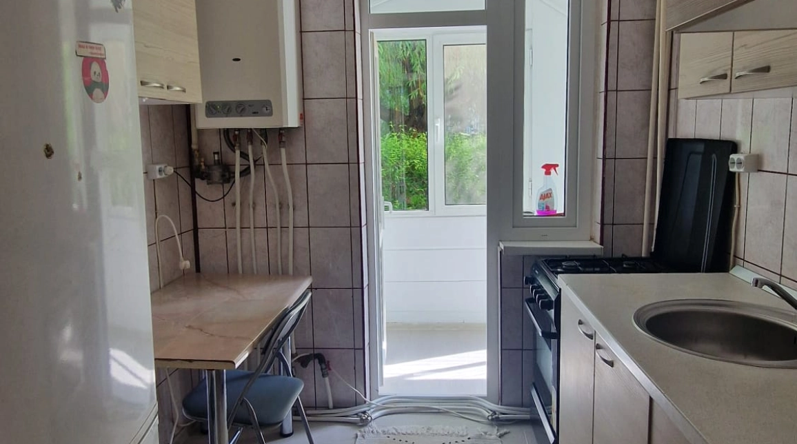 Oferta Apartament, 2 camere decomandat, 55 mp, Precista, de vanzare,  Scoala nr 4 / Piata Bistrita imagine 2