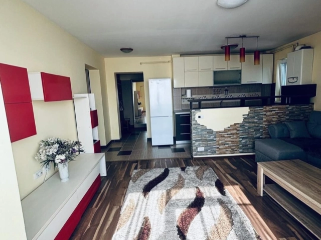 Apartament 3 camere - Pacurari