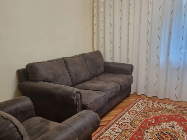 Apartament 3 camere - Centru