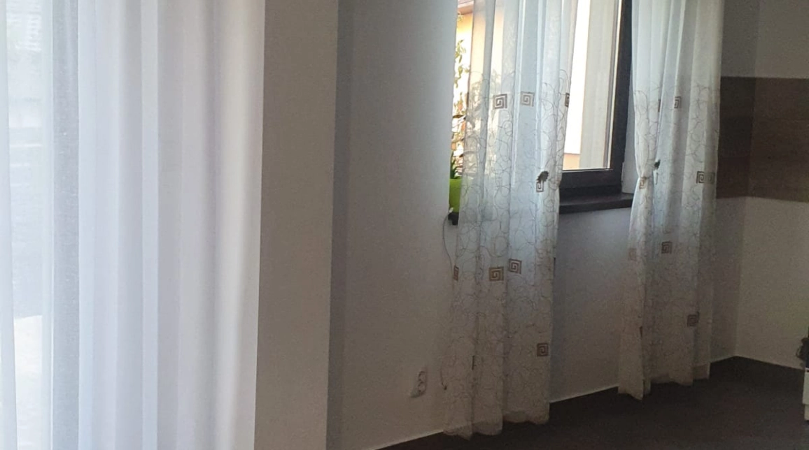 Oferta Casa, 4 camere , 94 mp, Breazu, de vanzare,  magazinul La Haidau imagine 2