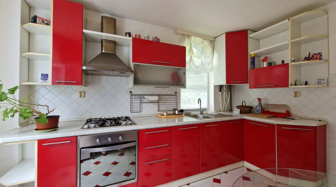 Oferta 4 camere, 180 mp, de vanzare casa in zona Bucium,   imagine 4