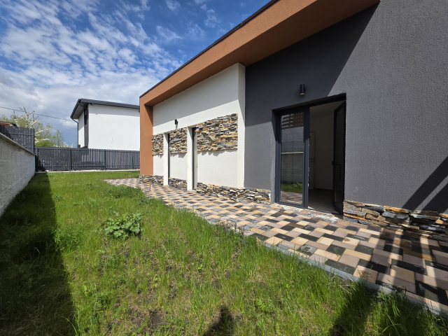 De vanzare vila, 3 camere,  80mp, Miroslava,  (Valea Adanca) 158437