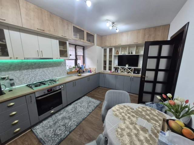 Apartament 4 camere - CUG