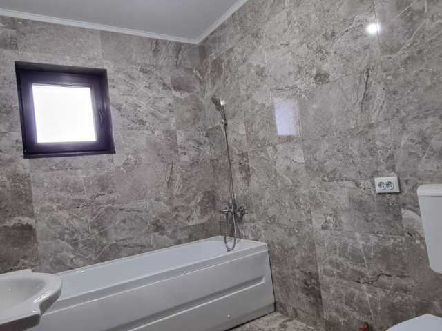 3 camere,  80mp, de vanzare casa in zona Horpaz,  (dupa  Scoala) 163098