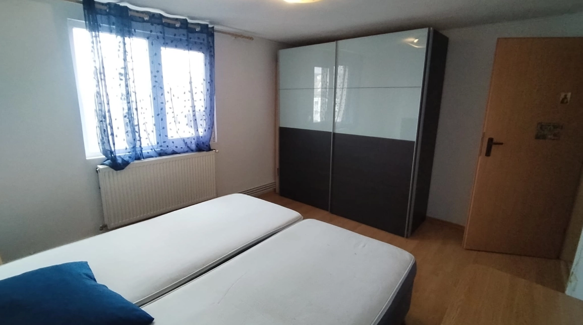 Oferta Apartament, 2 camere decomandat, 55 mp, Pacurari, de inchiriat,  Profi imagine 1