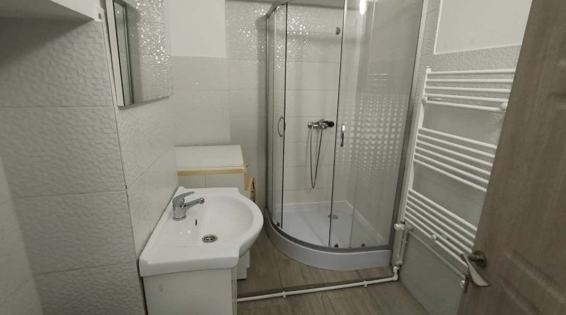 Oferta 1 camera, decomandat, 40 mp, de inchiriat apartament in zona Gara,  Pasaj Octav Bancila imagine 7