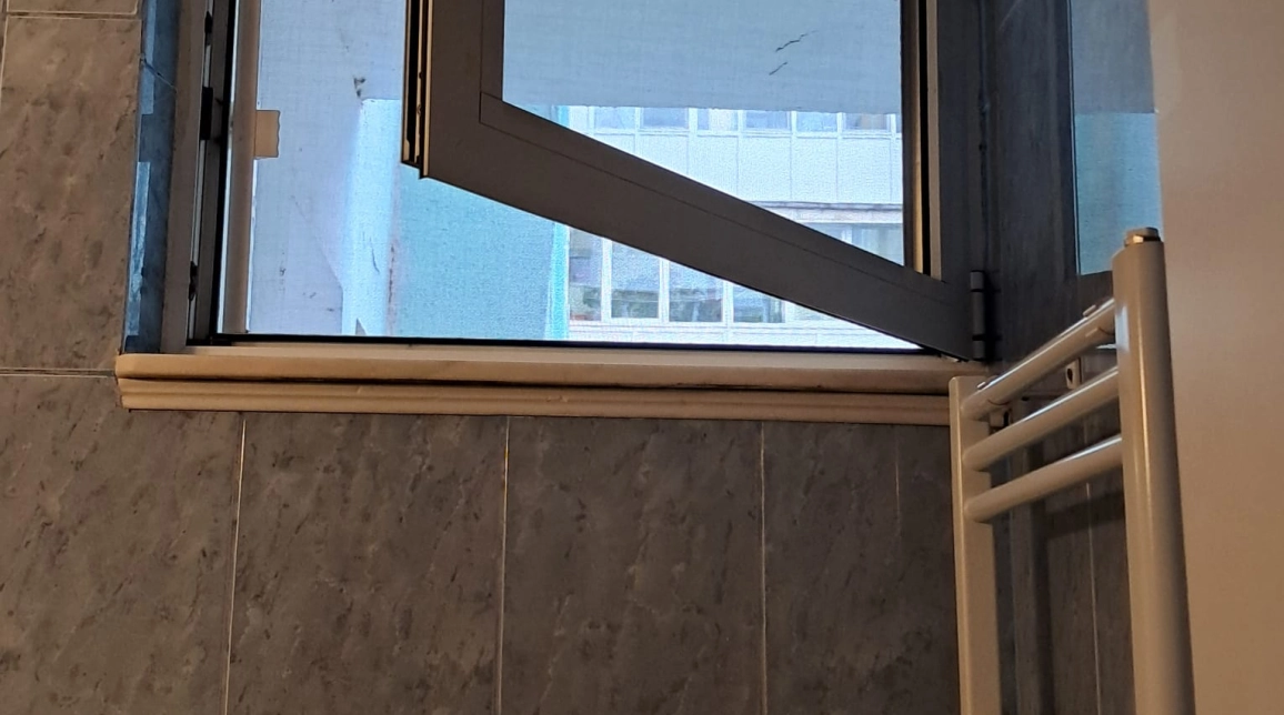 Oferta De vanzare apartament, 4 camere, decomandat, 81 mp, Precista imagine 11