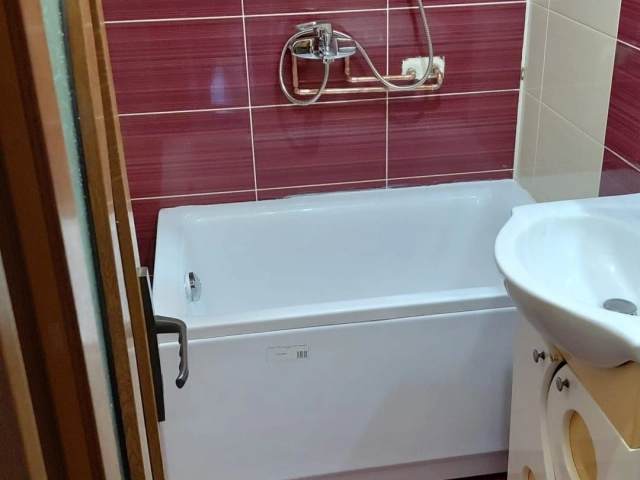 Apartament 3 camere - Pacurari