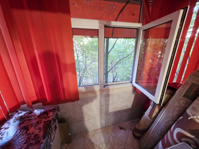 Alexandru cel Bun apartament  36 mp, 2 camere,  nedecomandat, de vanzare,  (Liceul Miron Costin) 163294