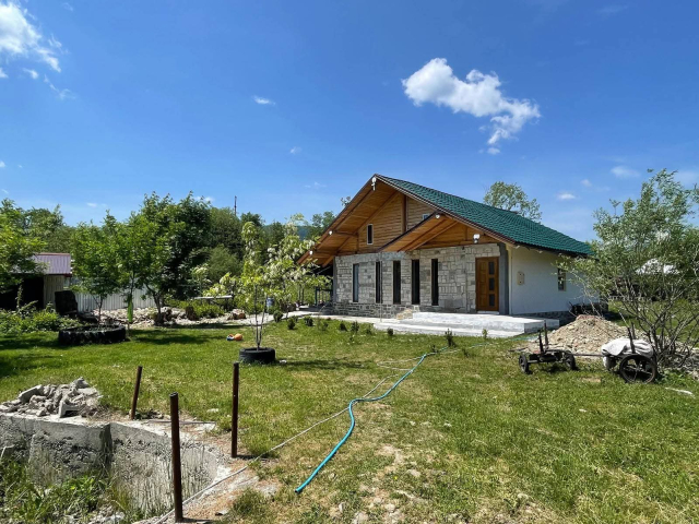 Casa de vanzare, 3 camere,  100mp, Agapia,   162270