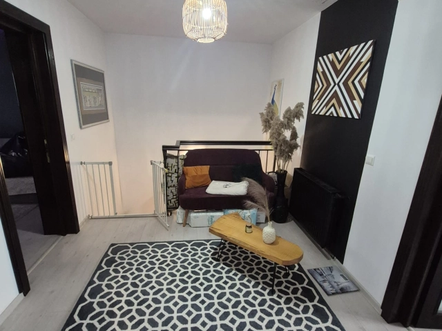 Apartament 4 camere - CUG