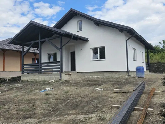 Casa de vanzare, 3 camere,  122mp, Garcina,   163045