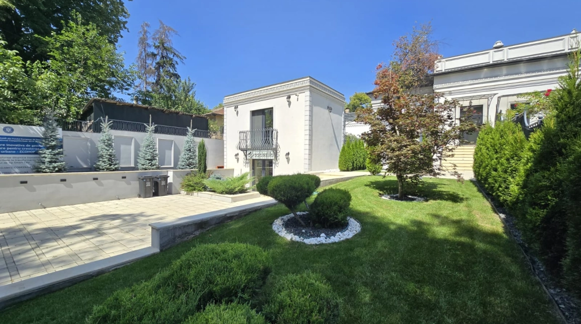 Oferta Spatiu comercial de vanzare Centru Tg Cucu - Hotel Indiana  70mp  imagine 2