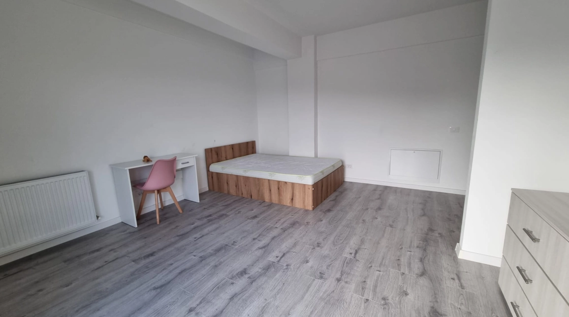 Oferta Apartament nou, 1 camera decomandat, 35 mp, Poitiers, de inchiriat,  Complex Manta Rosie imagine 3
