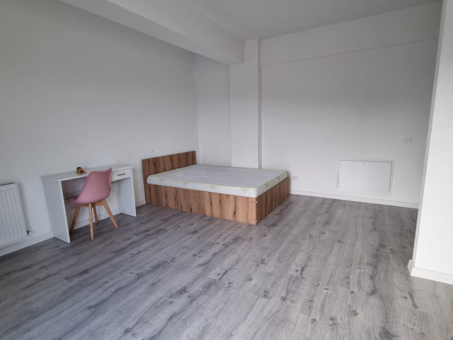 Apartament nou, 1 camera  decomandat,  35 mp, Poitiers, de inchiriat,  (Complex Manta Rosie) 161856